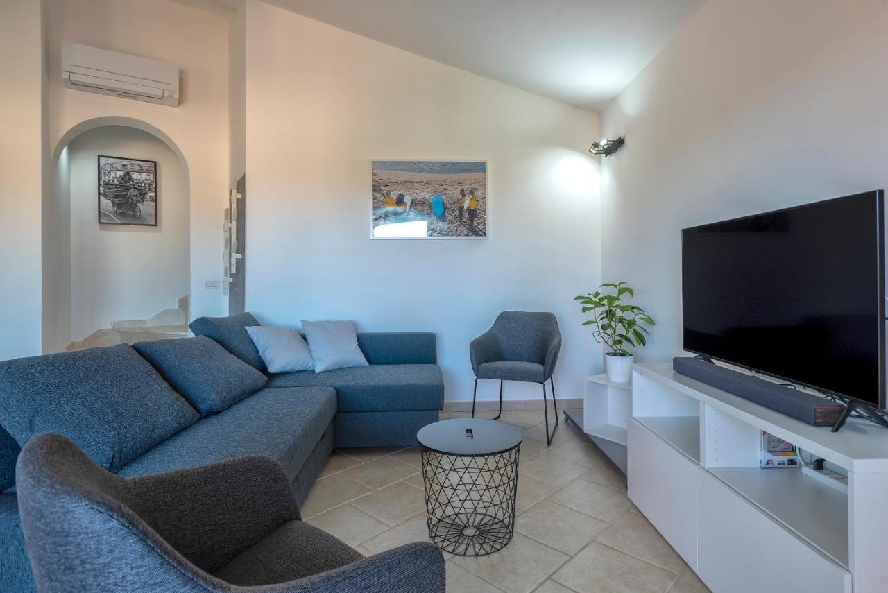 House Of Lens Apartment Golfo Aranci Exterior foto