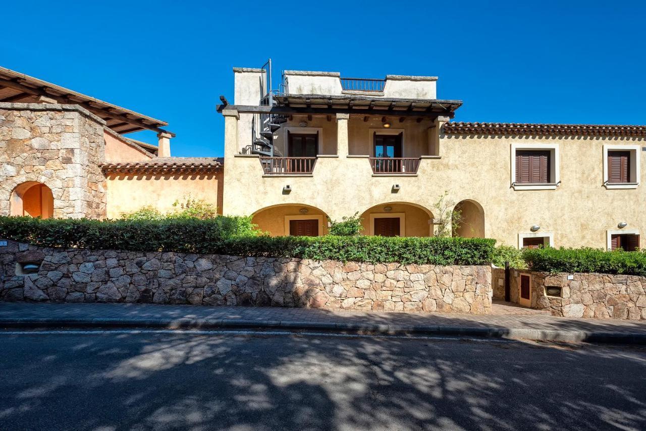 House Of Lens Apartment Golfo Aranci Exterior foto