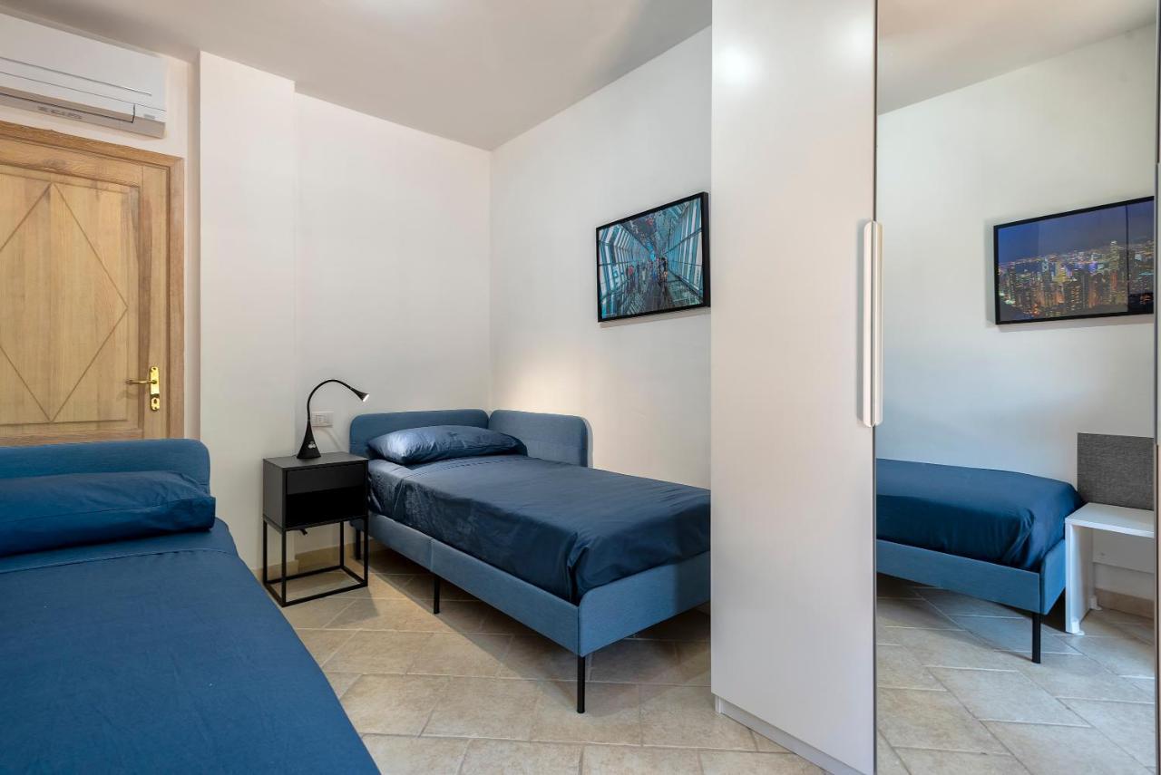 House Of Lens Apartment Golfo Aranci Exterior foto