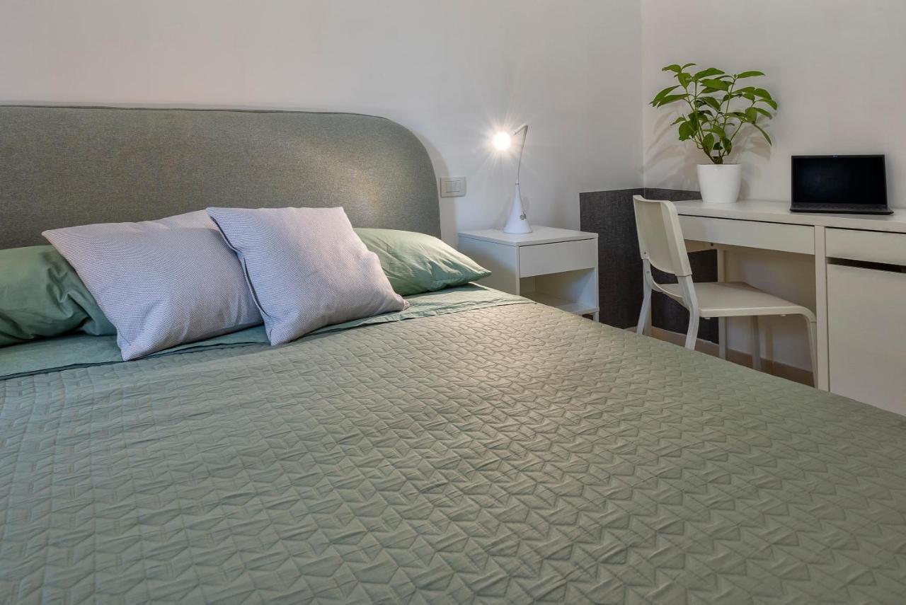 House Of Lens Apartment Golfo Aranci Exterior foto